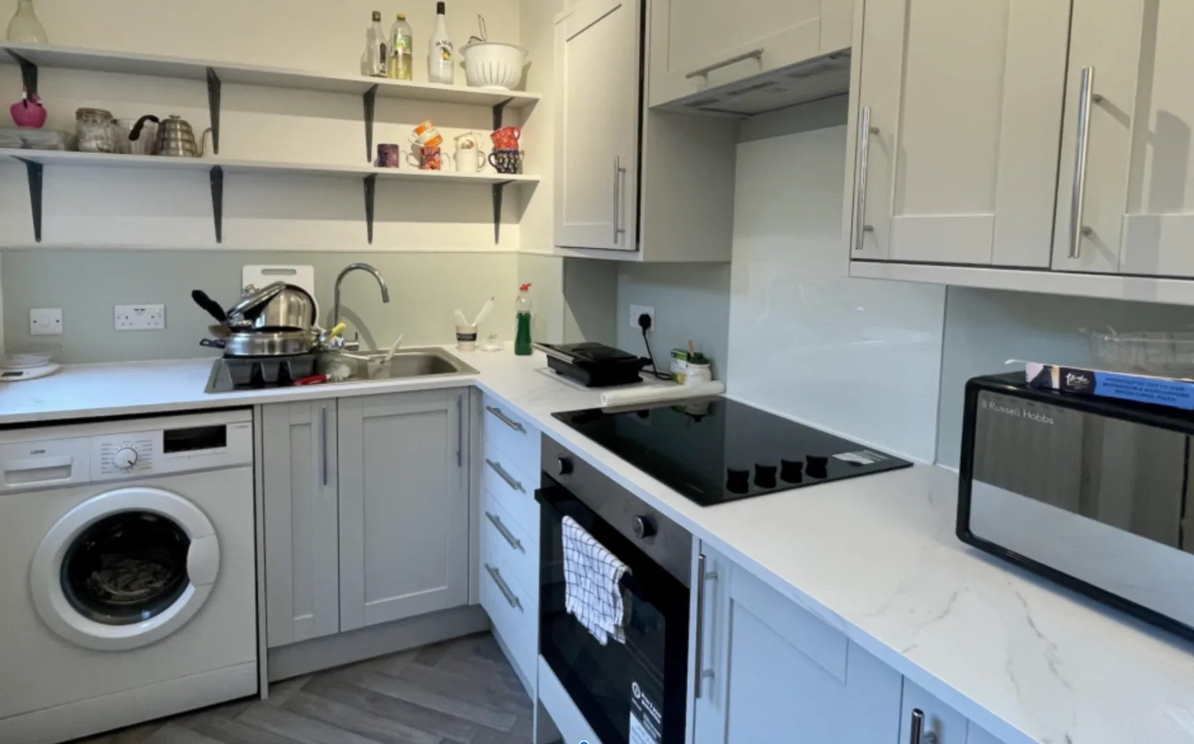 Desirable 2 Bed Terraced House // JUL 2026 - Image 1